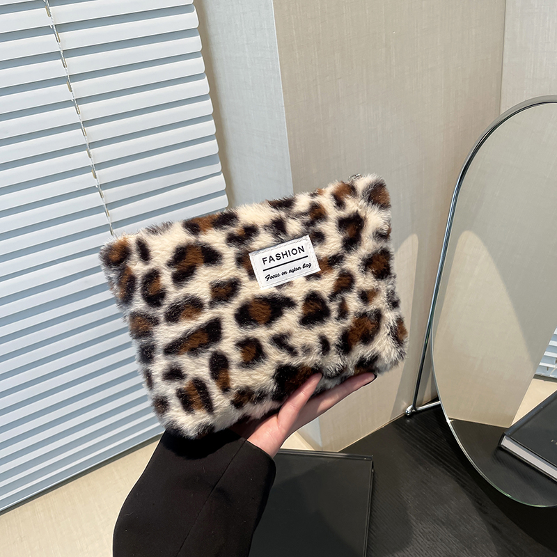 Pluche make-uptas met luipaard - Beauty Makeup Women recensie en prijs